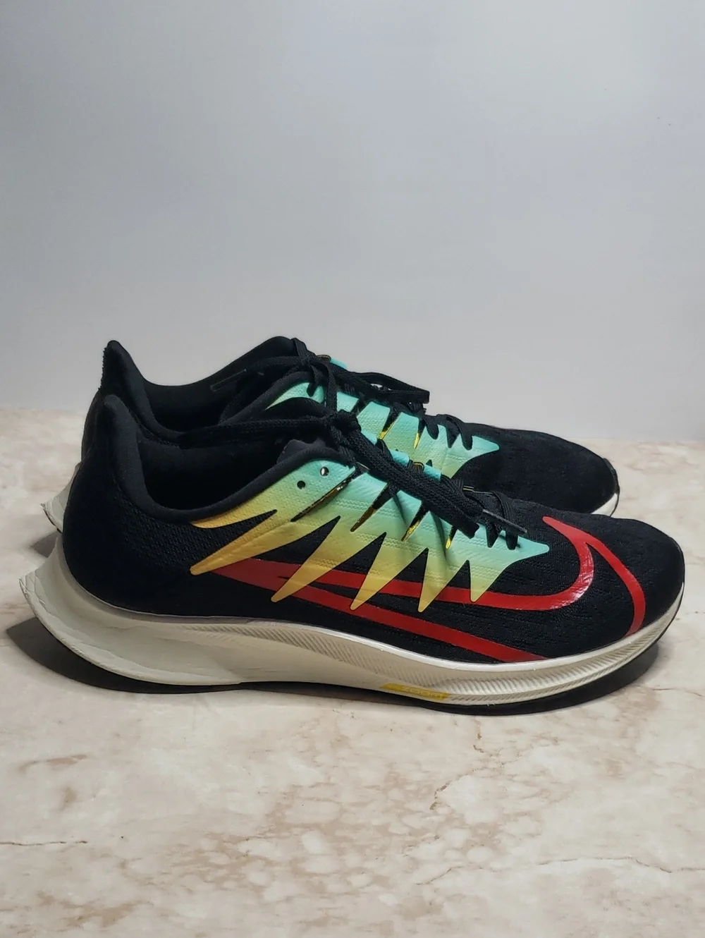 Nike Men’s Black Running Sneakers with Teal, Yellow & Red Accents 7.5
